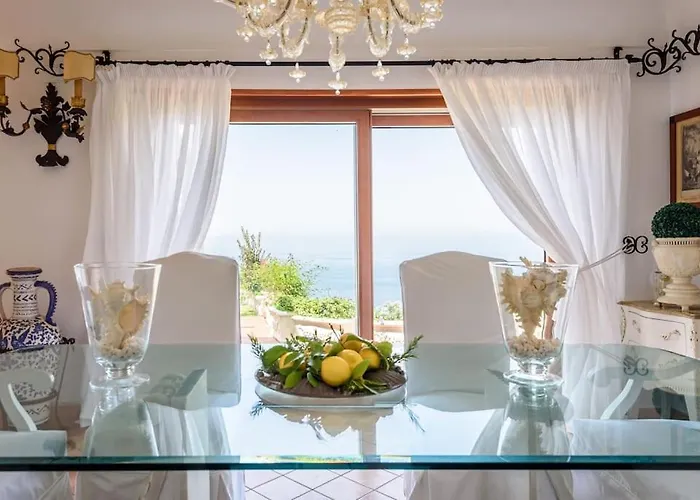 Villa Gina - Infinity Pool - Capri Anacapri (Isola di Capri)